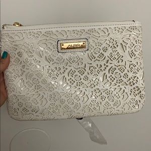 White clutch